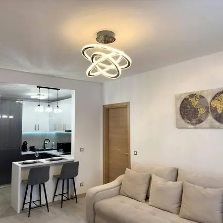 Апартаменты Luxury 2 Bedroom Бухарест