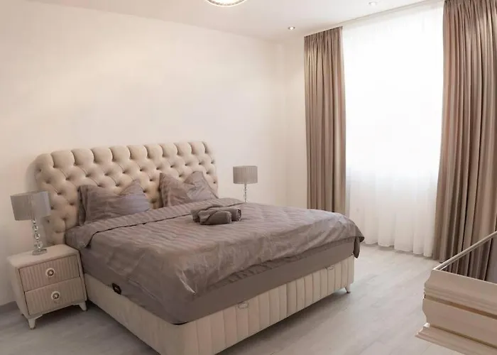 Luxury 2 Bedroom アパート ブカレスト