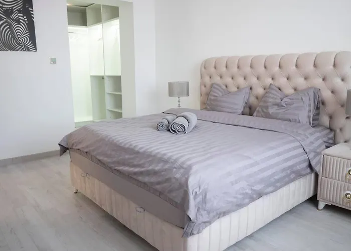 Luxury 2 Bedroom * ブカレスト