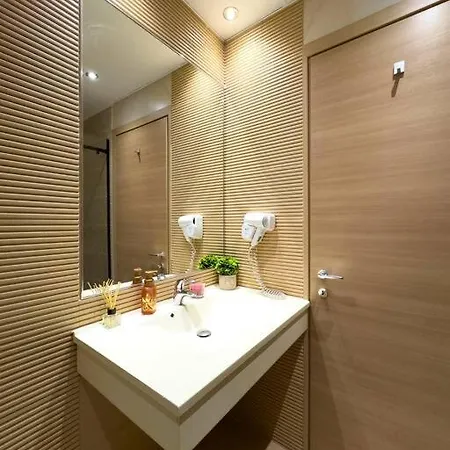 3 De Lux Bukarest
