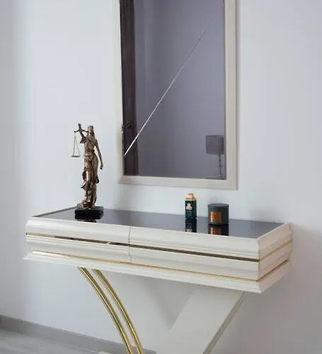 3 De Lux Bükreş